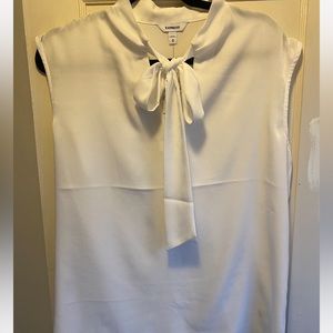 Womens tie neck sleeveless blouse